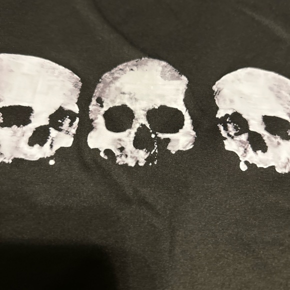 Trio Of Skulls Black Graphic Sleeveless Crop Top Grunge Punk Emo Goth Size M - Picture 11 of 12